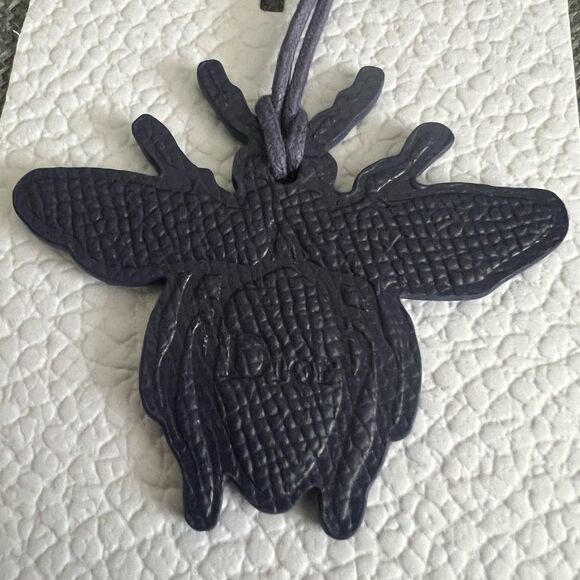 CHRISTIAN DIOR Bumble Bee Charm - Picture 3 of 3